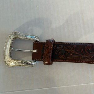 Western Cowboy Hair On Tooled Silver Concho Belt. Size 36